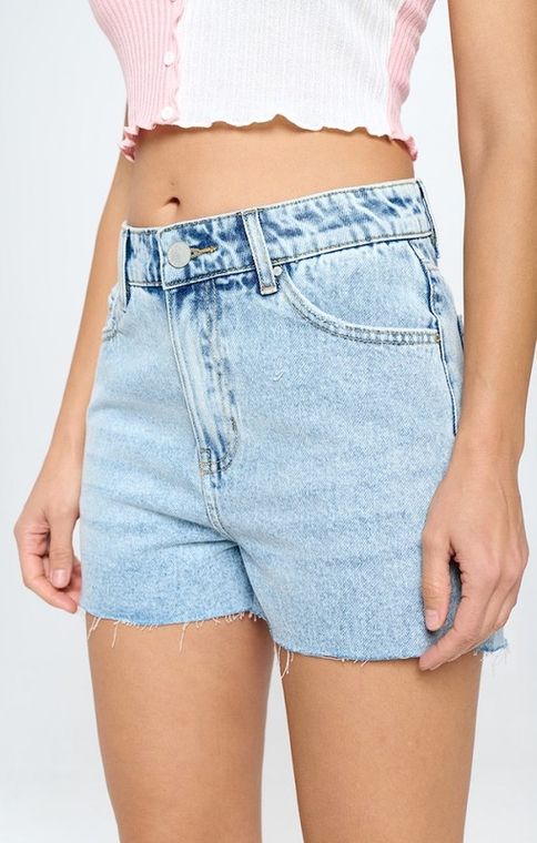 HIGH RISE FREY HEM DENIM SHORTS
